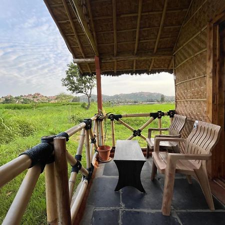 Готель Hampi Rasta Cafe Екстер'єр фото